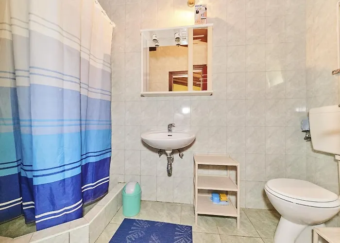 Apartamento With A Parking Space - 7735 Umag