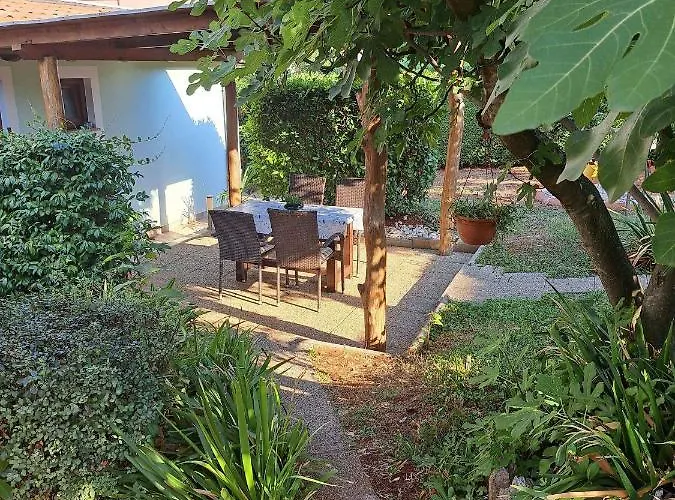 With A Parking Space - 7735 Apartamento